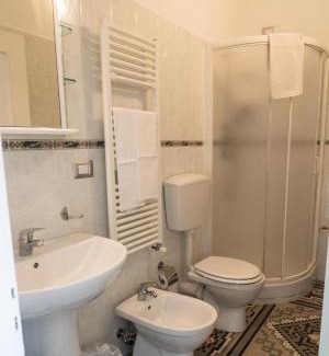 Vernazza House | Camere Fontanavecchia