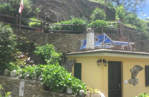 Vernazza House | Camere Giuliano basso