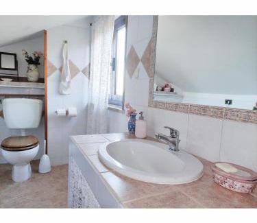 Ciampino House | Camere Private in Villa