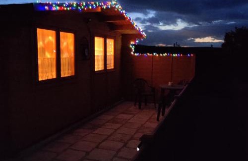 Flamborough Ski Chalet | Cameron Court Cabin