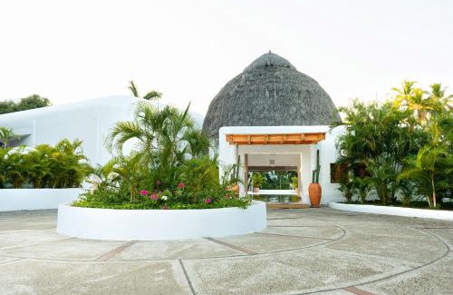Santa Maria Huatulco Hotel | Camino Real Zaashila Huatulco