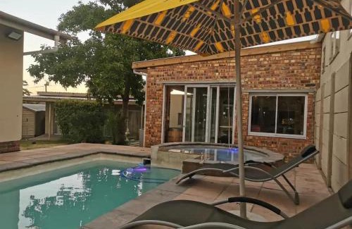 Belville House | Cammy's Guesthouse