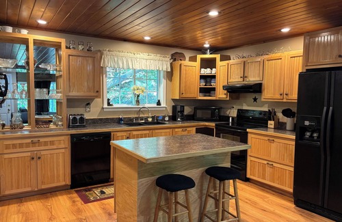 Bridgewater House | Camp At Newfound Lake