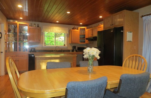 Bridgewater House | Camp At Newfound Lake