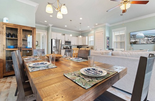 Navarre Beach House | Camp David- gated community, private beach!
