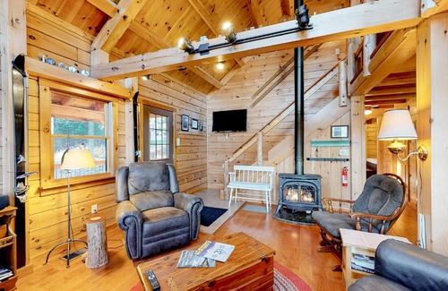 Rangeley Plantation House | Camp Hale