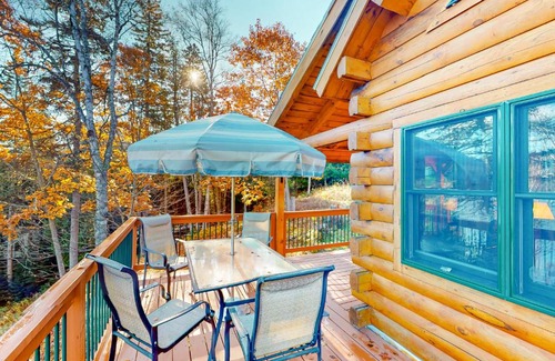 Rangeley Plantation House | Camp Hale