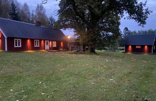 Huarod House | Camp Mayfly - Ekholmen