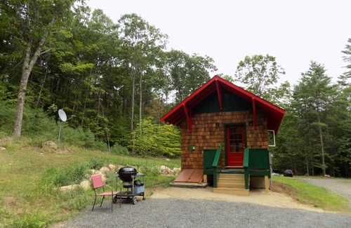 North Creek Cabin | Camp RiverWood on the Hudson River