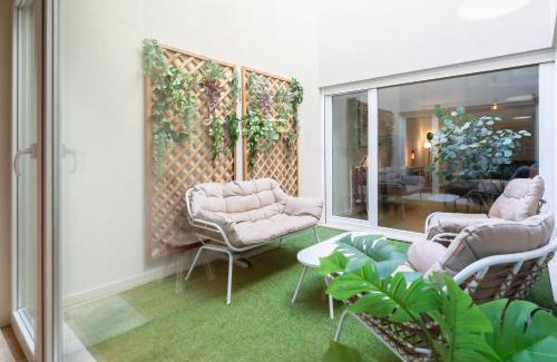 Bonfim Apartment | Campanhã Duplex by Porto Stories