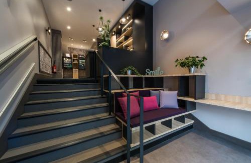 Annecy Old Town Hotel | Campanile Annecy Centre - Gare