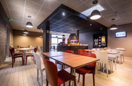 Chenevier-Demenitroux Hotel | Campanile Créteil Centre