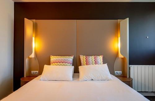 Dijon Hotel | Campanile Dijon Nord - Toison D'or