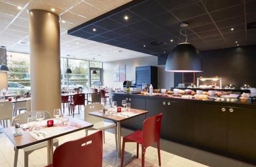 La Madeleine Hotel | Campanile Lille Euralille