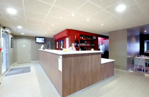Saint-Herblain Hotel | Campanile Nantes ~ Saint-Herblain