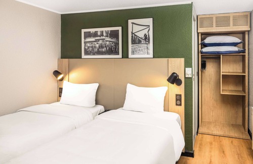 Chelles Hotel | Campanile NATURE - Marne La Vallée Chelles - Villepinte