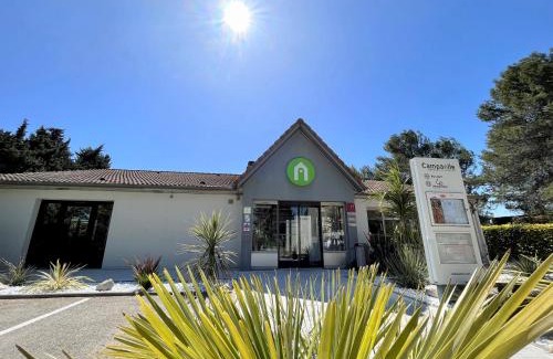 Orange Hotel | Campanile Orange Centre sortie 21 sur A7 A9