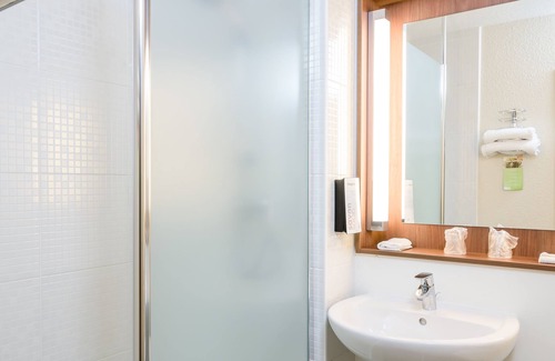 Purpan Hotel | Campanile Toulouse Ouest - Purpan
