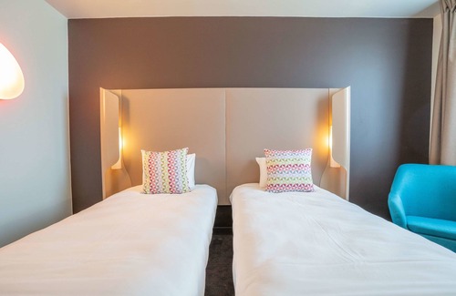 Tours Hotel | Campanile Tours Nord - Forum Melies