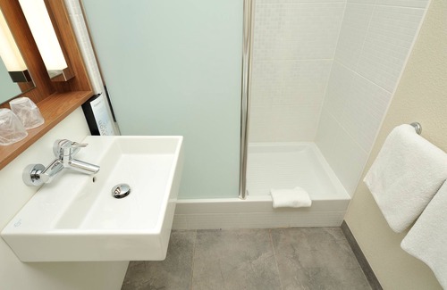 Valence Hotel | Campanile Valence Sud