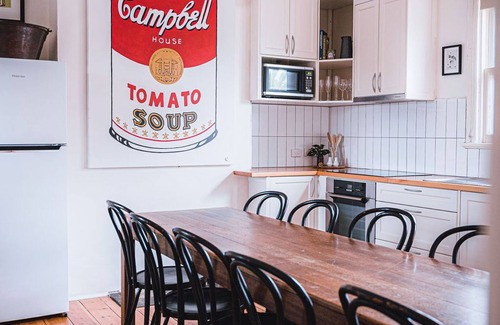 Castlemaine House | Campbell House 1882 - Group Holiday Destination, Campbell House 1882 - Group Holiday Destination
