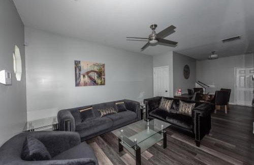 Southwestern House | campbellton C