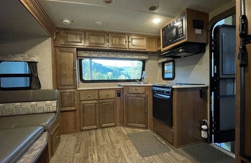 Woodland Park RV Rental | Camper in Woodland Park