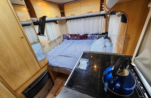 Dooradoyle Bed & Breakfast | Campervan Experience