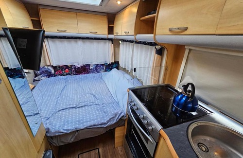 Dooradoyle Bed & Breakfast | Campervan Experience