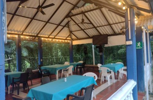 Villeta Hotel | Campestre el Salitre Villeta