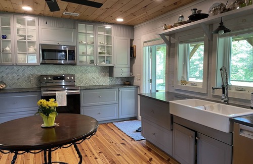 Campobello Cottage | Campfire Farm - A Rural Retreat in the Carolina Foothills