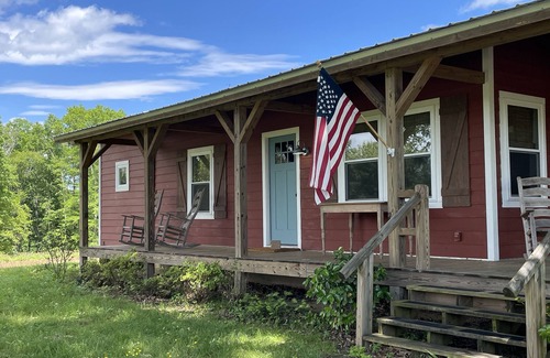Campobello Cottage | Campfire Farm - A Rural Retreat in the Carolina Foothills