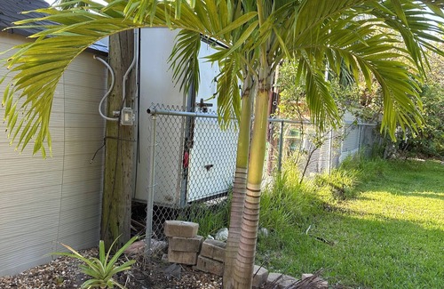 Riverside Park RV Rental | Campground in the heart of Big Pine. Bring your own camper