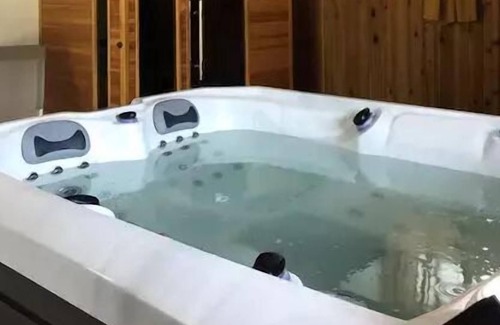 Les Ollieres-sur-Eyrieux House | Camping Le Mas De Champel **** - Mobile Home Comfort 3 rooms 4 people Air-conditioned
