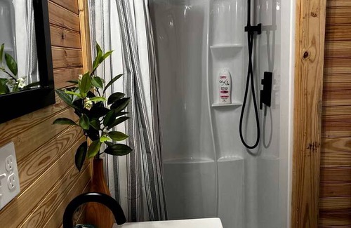 Rogersville Other | Camping ∙ 1 bedroom ∙ 2 guests