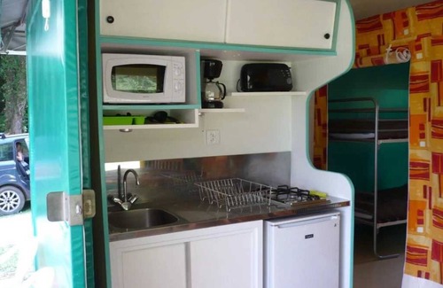 St-Sulpice-de-Mareuil House | Camping 3 étoiles - Parc aquatique - ccbbai0