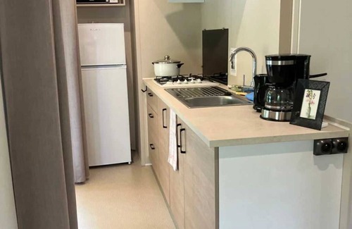 Labeaume House | Camping 3 étoiles - ccaiib0