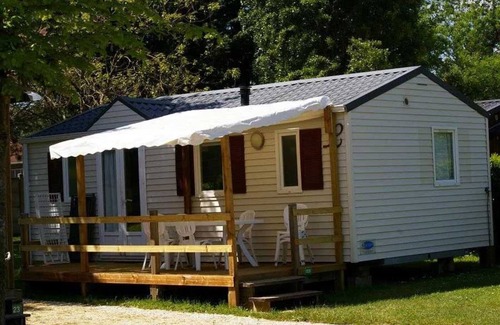 La Rochette House | Camping 3 étoiles - Piscine - ccahhaa