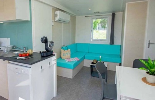 Le Muy House | Camping 3 étoiles - Parc aquatique - eece0i
