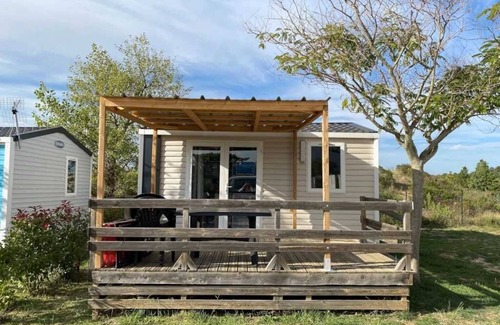 Le Boulou House | Camping 3 étoiles - Piscine - eecbhg
