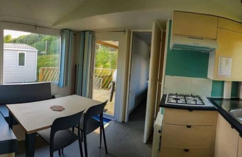 Langogne House | Camping 3 étoiles - Piscine - ccbadee