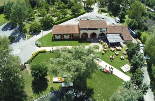 Montgeard House | Camping 3 étoiles - Piscine - ccaibdh