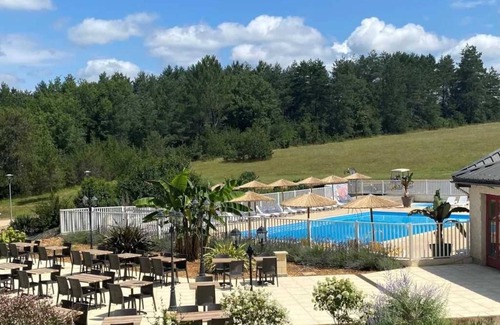 Pezuls House | Camping 3 étoiles - Piscine - ccb0dif