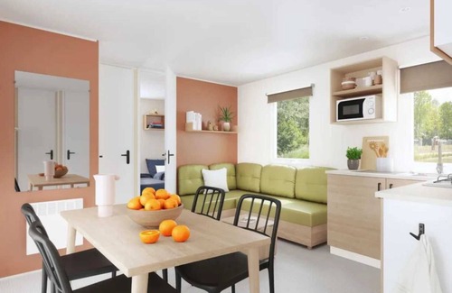 Martres-Tolosane House | Camping 4 étoiles - Parc aquatique - eeceia