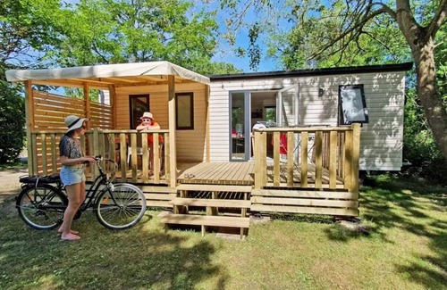 Martres-Tolosane House | Camping 4 étoiles - Parc aquatique - eeceia