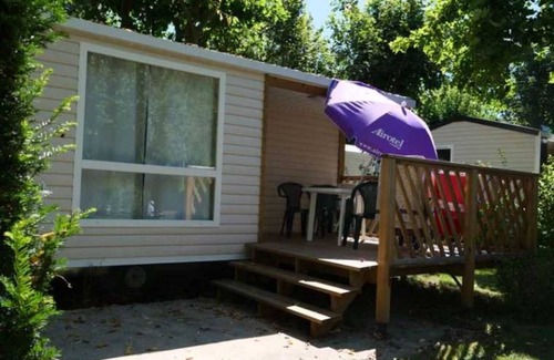 Monceaux-sur-Dordogne House | Camping 4 étoiles - Piscine - ef0bid