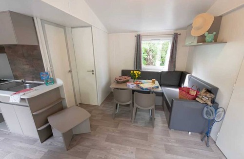 Die House | Camping 4 étoiles - Piscine - ccaifia