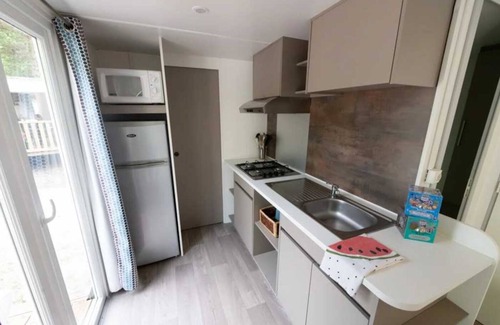 Die House | Camping 4 étoiles - Piscine - ccaifia