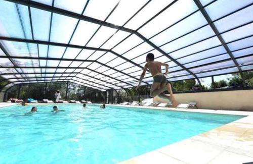 Aubigny-les-Clouzeaux House | Camping 4 étoiles - Piscine - eehhih
