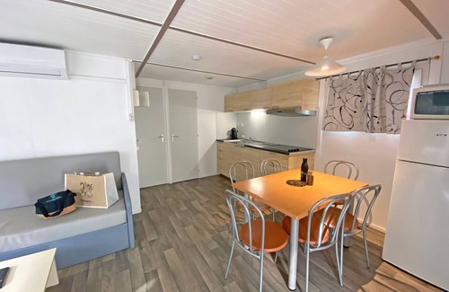 Le Muy House | Camping 5* | Super Parc Aquatique